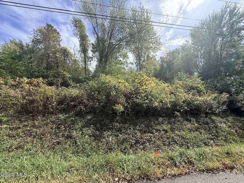 5th image of 20 Dusenberry Lane