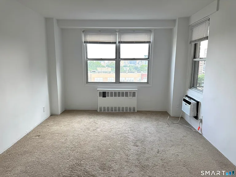 71 Strawberry Hill Ave #802 — Photo 8