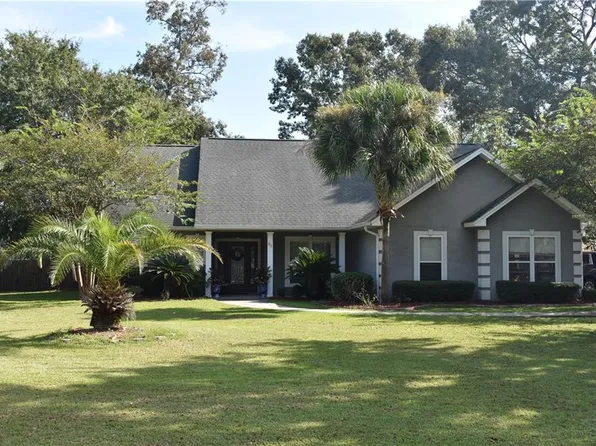 31 Buckmeadow Cir, Brunswick, GA 31525