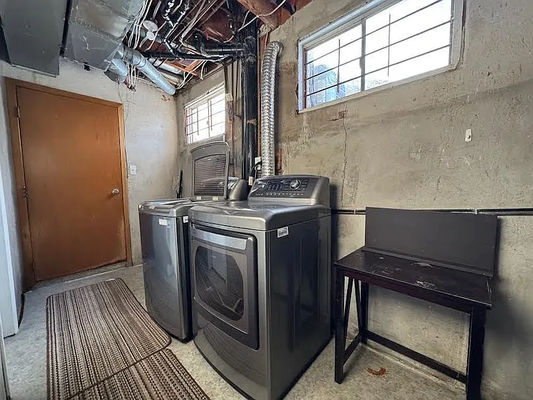511 Havelock Dr #2 — Photo 9