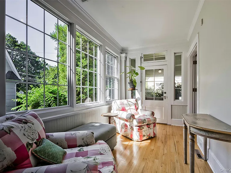 14 Buckingham Pl — Photo 13