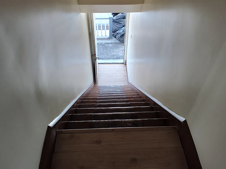 1147 Sloan St #5 — Photo 17