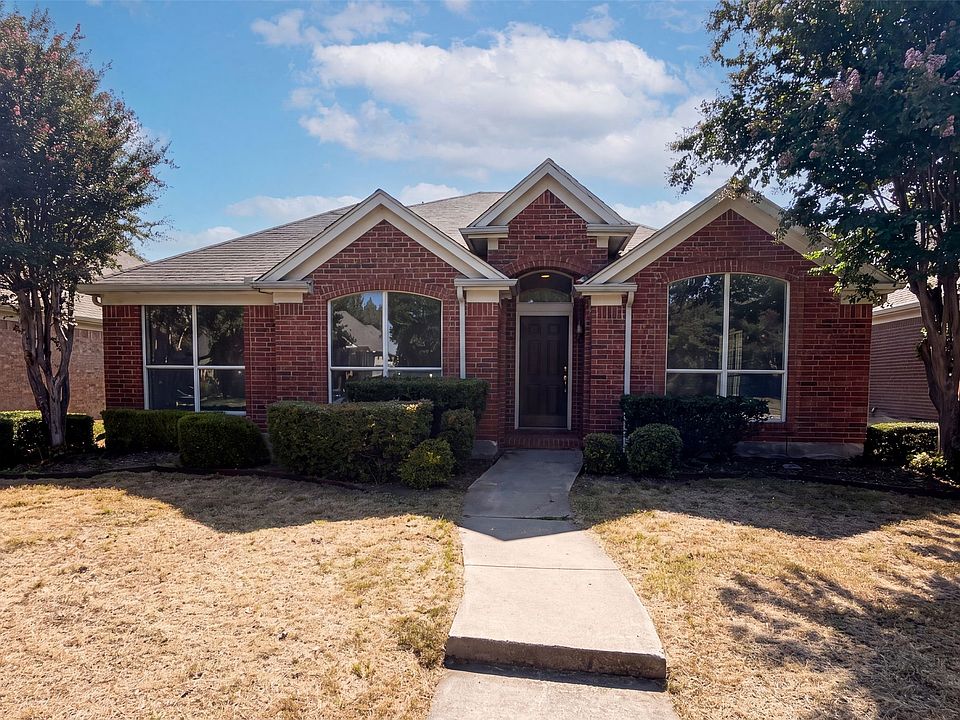 1st image of 7008 Chateau Dr