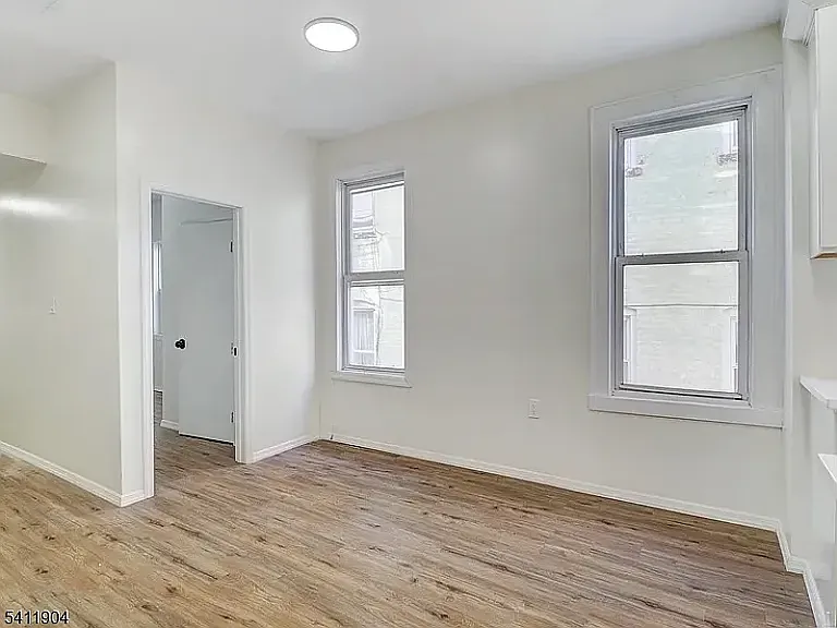 74 Winthrop St #2 — Photo 6