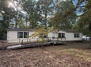 6802 Kerr Dr, Randleman, NC 27317