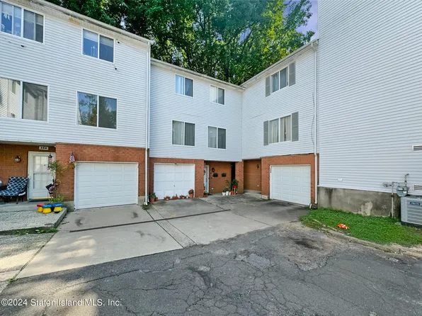 352 Ilyssa Way, Staten Island, NY 10312