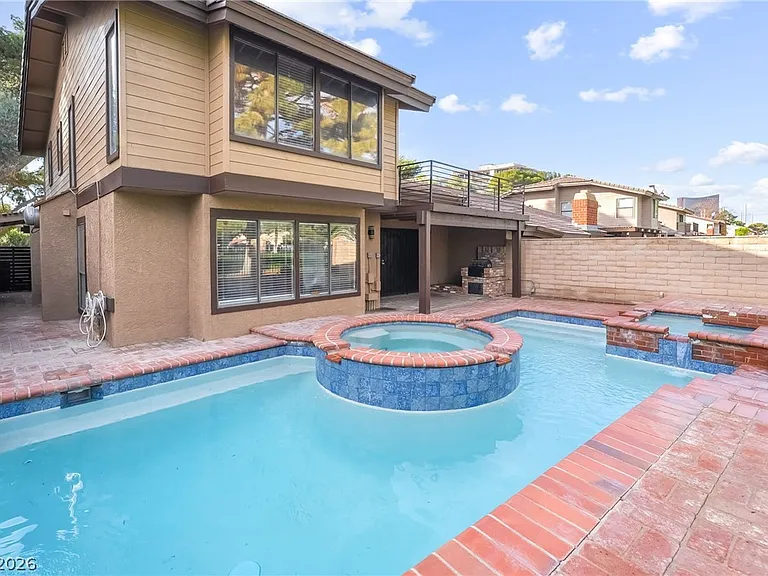 968 Pinehurst Dr — Photo 76