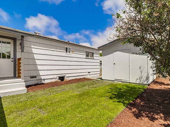 4th image of 887 Encina Ave