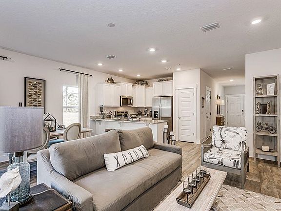4th image of 6356 Grove Park Dr