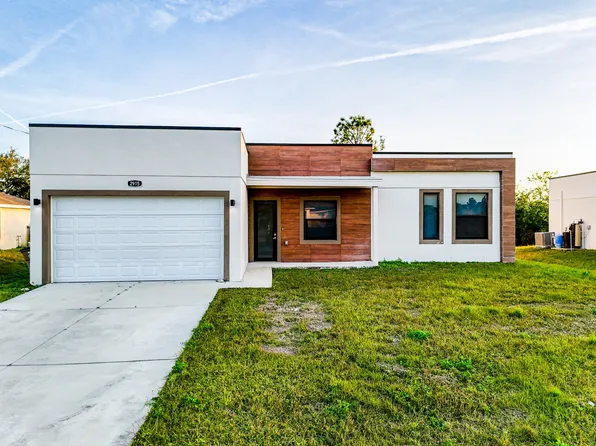 2915 65th St W, Lehigh Acres, FL 33971