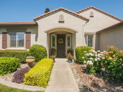 2909 Robinson Creek Ln, Elk Grove, CA, 95758