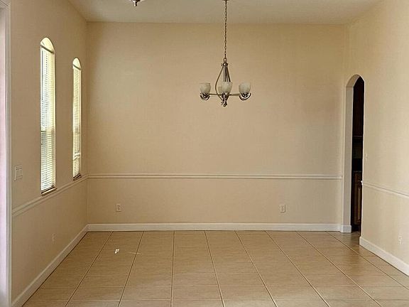 5th image of 2024 SW Driftwood St