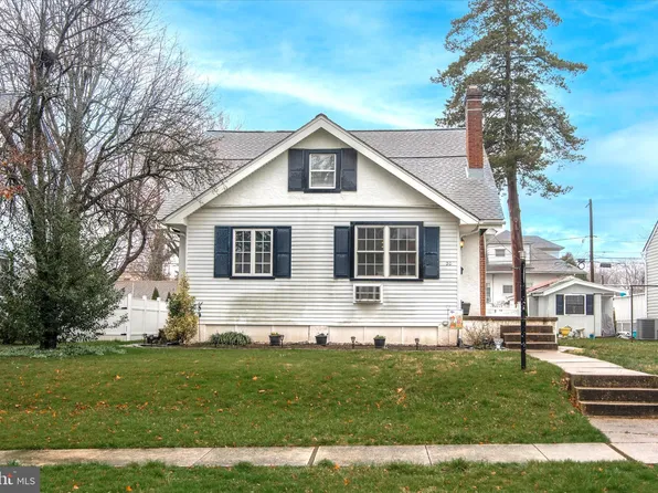 20 Ridley Ave, Aldan, PA 19018