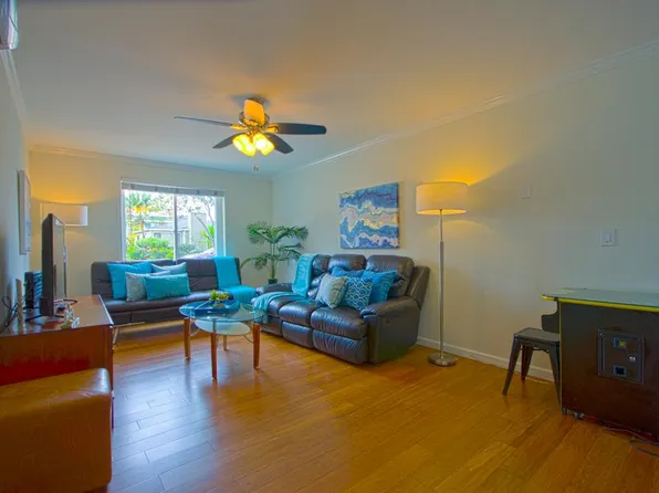 3977 Honeycutt St #1, San Diego, CA 92109