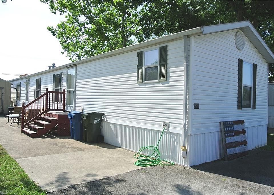 1st image of 220 Westwoods