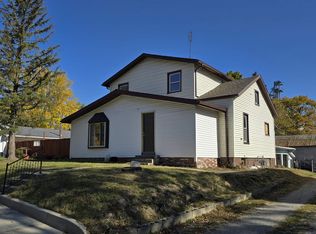 513 S Main St, Avilla, IN 46710