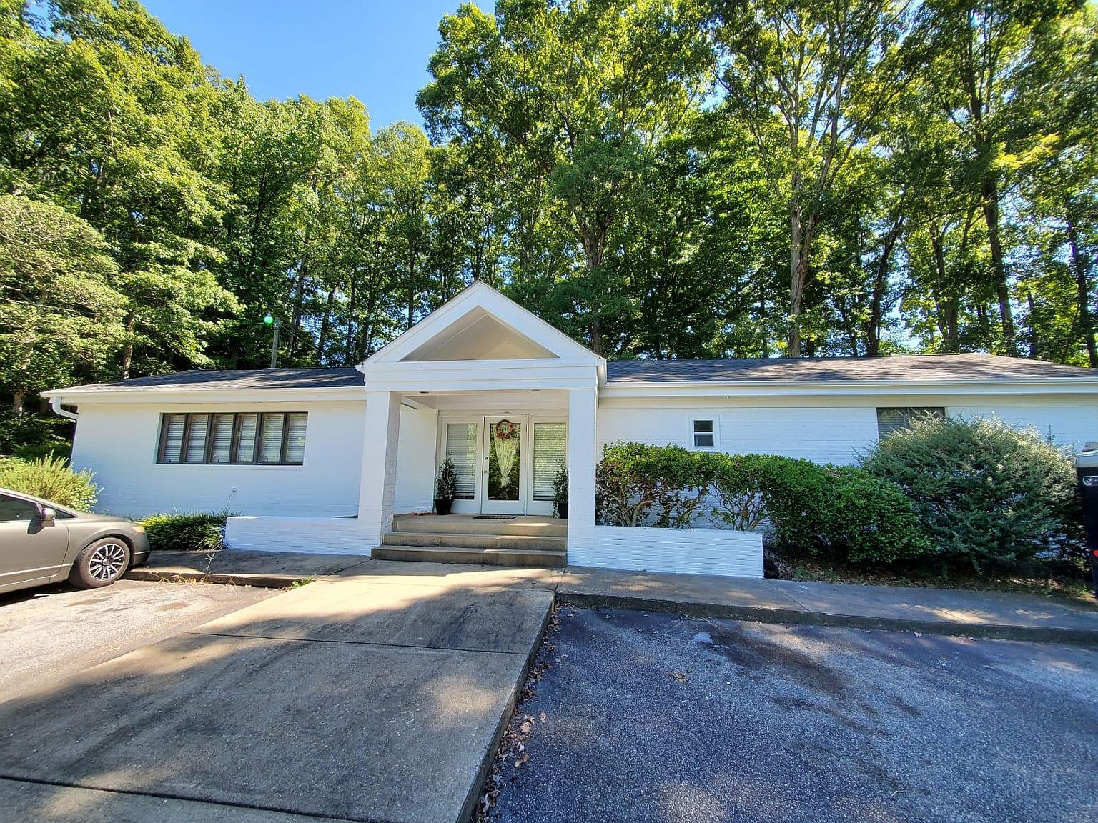 150 Oak Grove Lake Rd, Greenville, SC 29615 Zillow