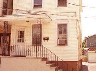 74 Hoyt St, Kearny, NJ 07032