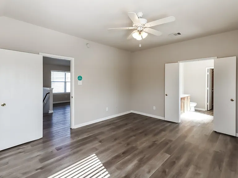 19107 Remington Grove Ct — Photo 13