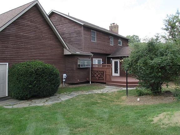 3rd image of 6953 Harbor Dr NW