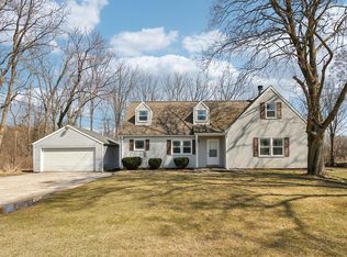 5190 S Martin Rd, New Berlin, WI 53146