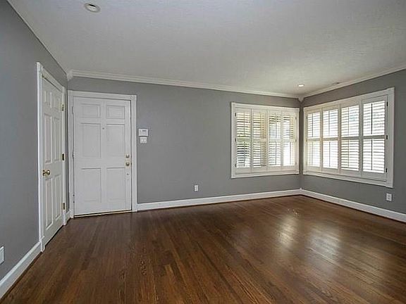5th image of 1422 Gardenia Dr