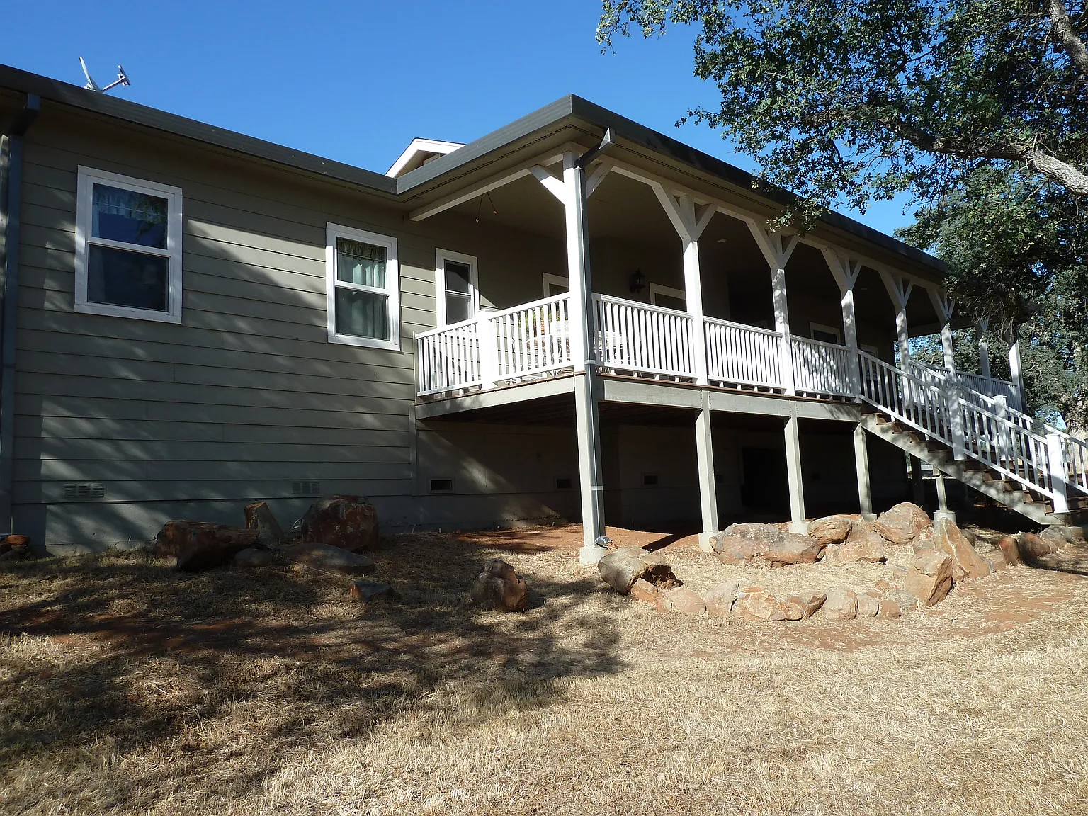 2220 Thunder Rd photo 1