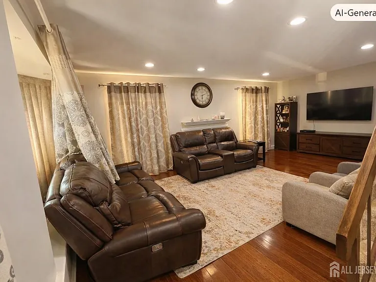 1805 Deerfield Dr — Photo 2