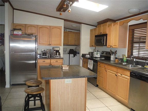 4th image of 2749 Tropical Lake Dr
