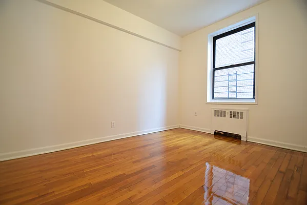 Rented by Goldfarb Properties | media 14