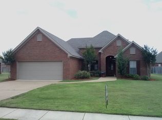 315 Bullock Cir, Richland, MS 39218