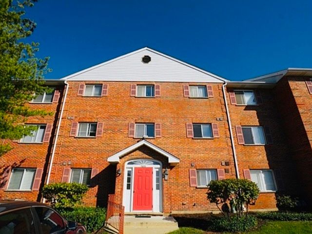 1st image of 7855 N Caldwell Ave Unit 211