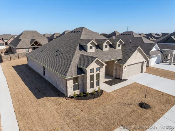 2800 E Northampton St, Broken Arrow, OK 74014