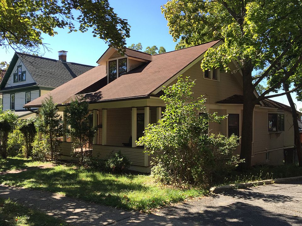 Front of house (from north)
