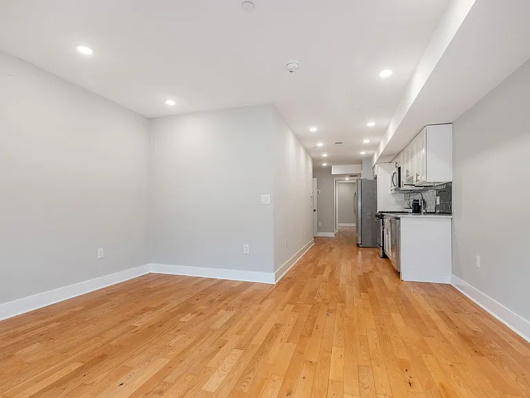 2521 Cecil B Moore — Photo 23