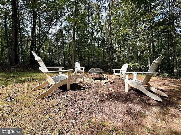 4th image of 8150 Tinsley Pl