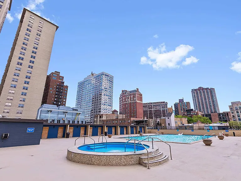 655 W Irving Park Rd #3810 — Photo 36