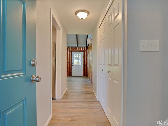4th image of 16020 16th Ave S