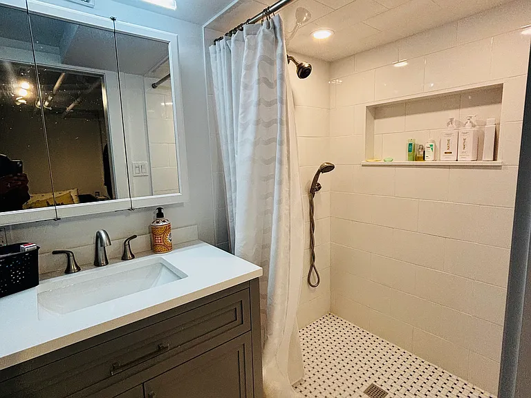 31 Matchett St #1 — Photo 11