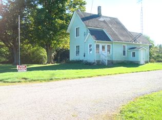 3149 Middle Rd, Pierpont, OH 44082