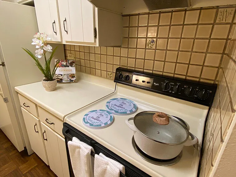 8060 E Girard Ave — Photo 15