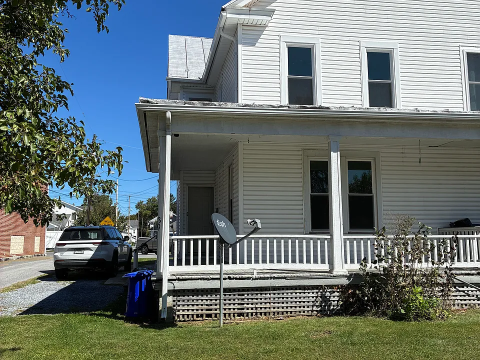 39 Stewart Pl