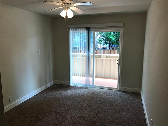 3rd image of 3282 Saint Ignatius Pl