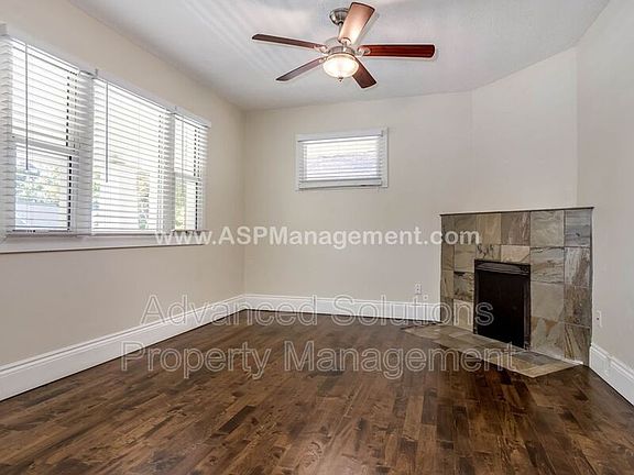 3rd image of 1475 E Kensington Ave