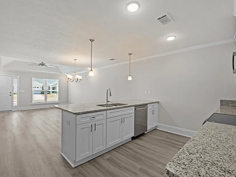 8125 Bannock Cir — Photo 14