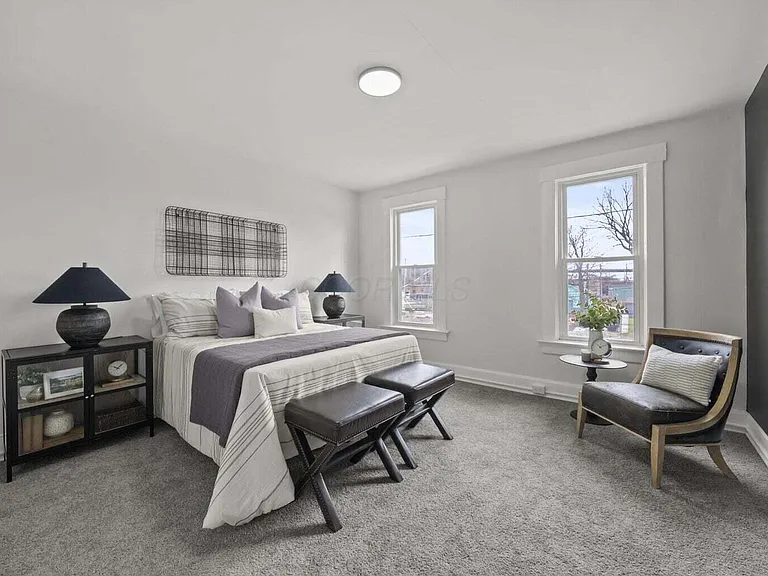 550 W Town St #550 — Photo 12