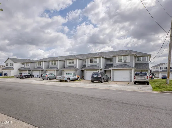 701 S Walker St, Webb City, MO 64870