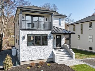 88 Shadow Lake Rd, Salem, NH 03079