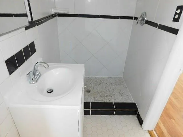 2407 Summerland Dr — Photo 19
