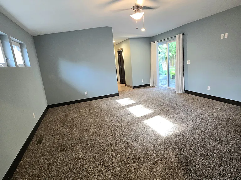 18445 Pheasant Ln — Photo 11
